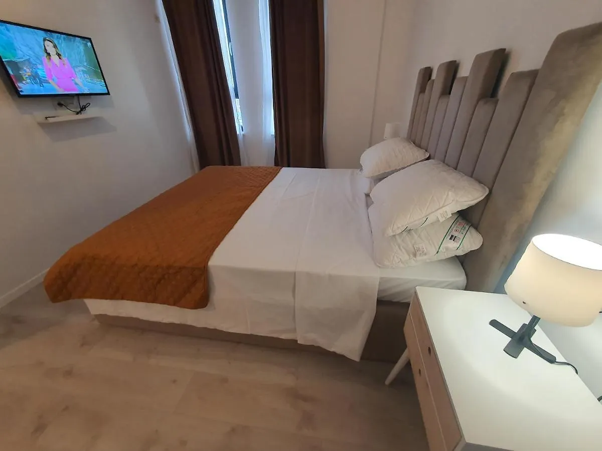 Grey Residence Apartments Tunarii
