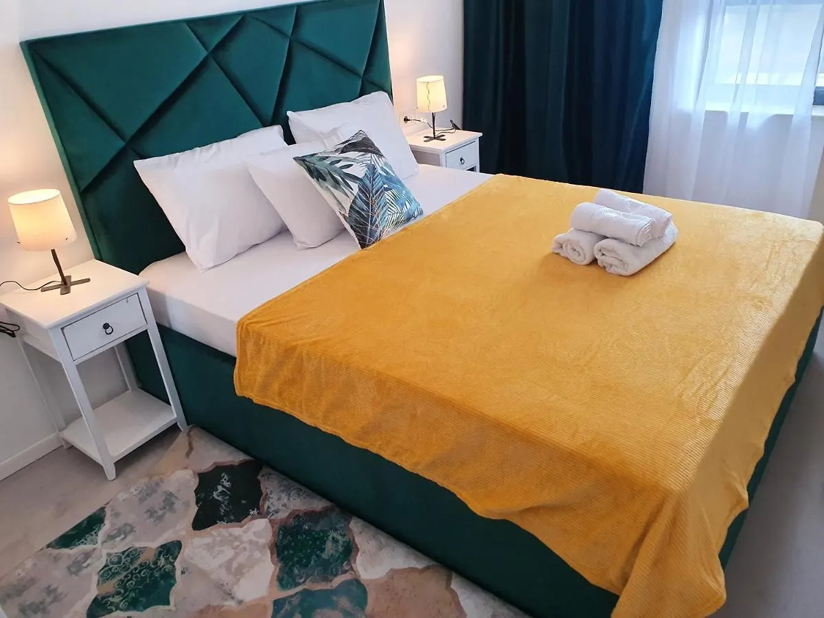 Grey Residence Apartments Tunarii