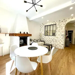 https://cosy-t2-saint-martin-vsubie.fr-provencehotel.com