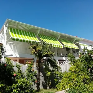 https://chez-tata-et-didi.comcaribbean.com